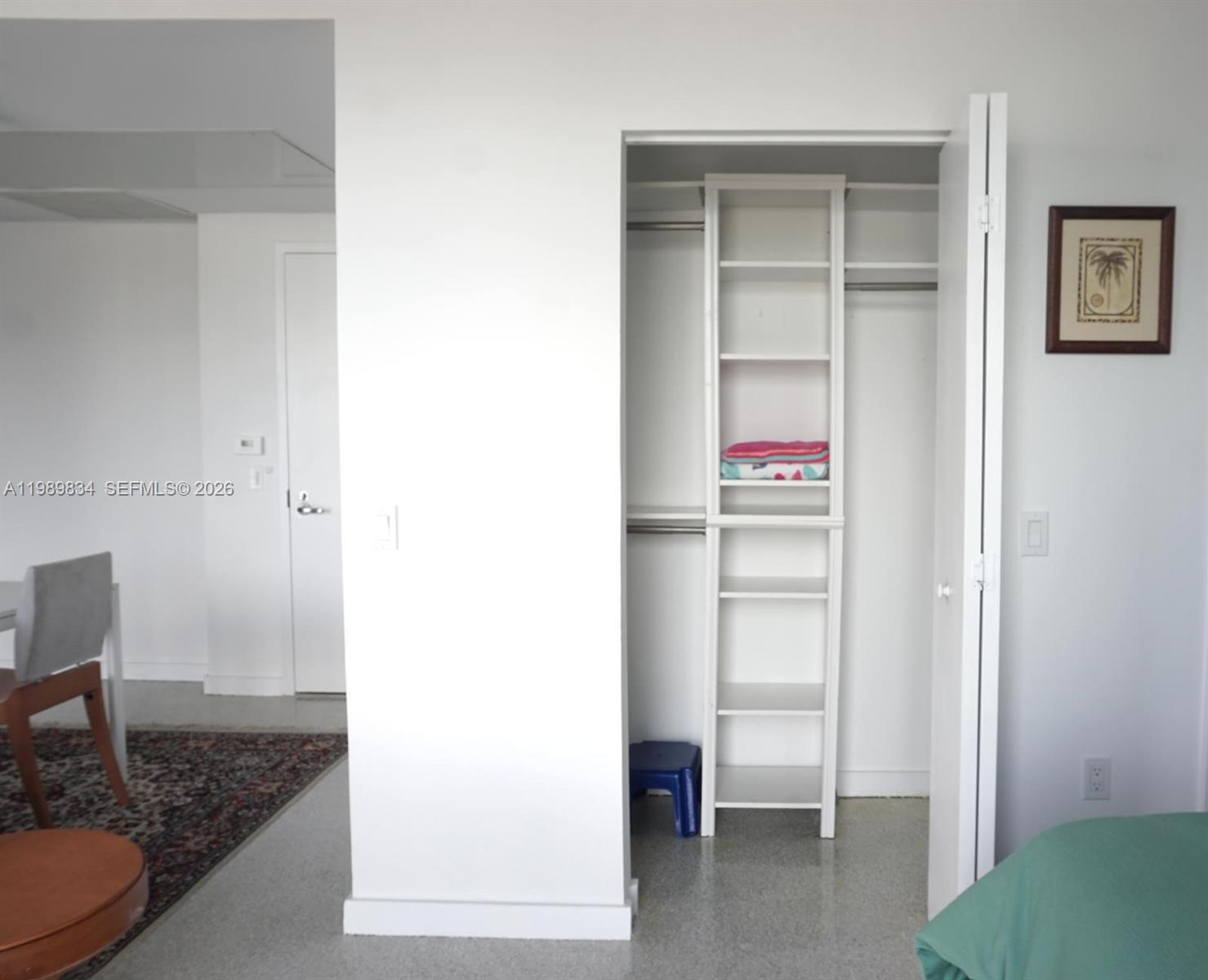 151 SE 1st St # 3304