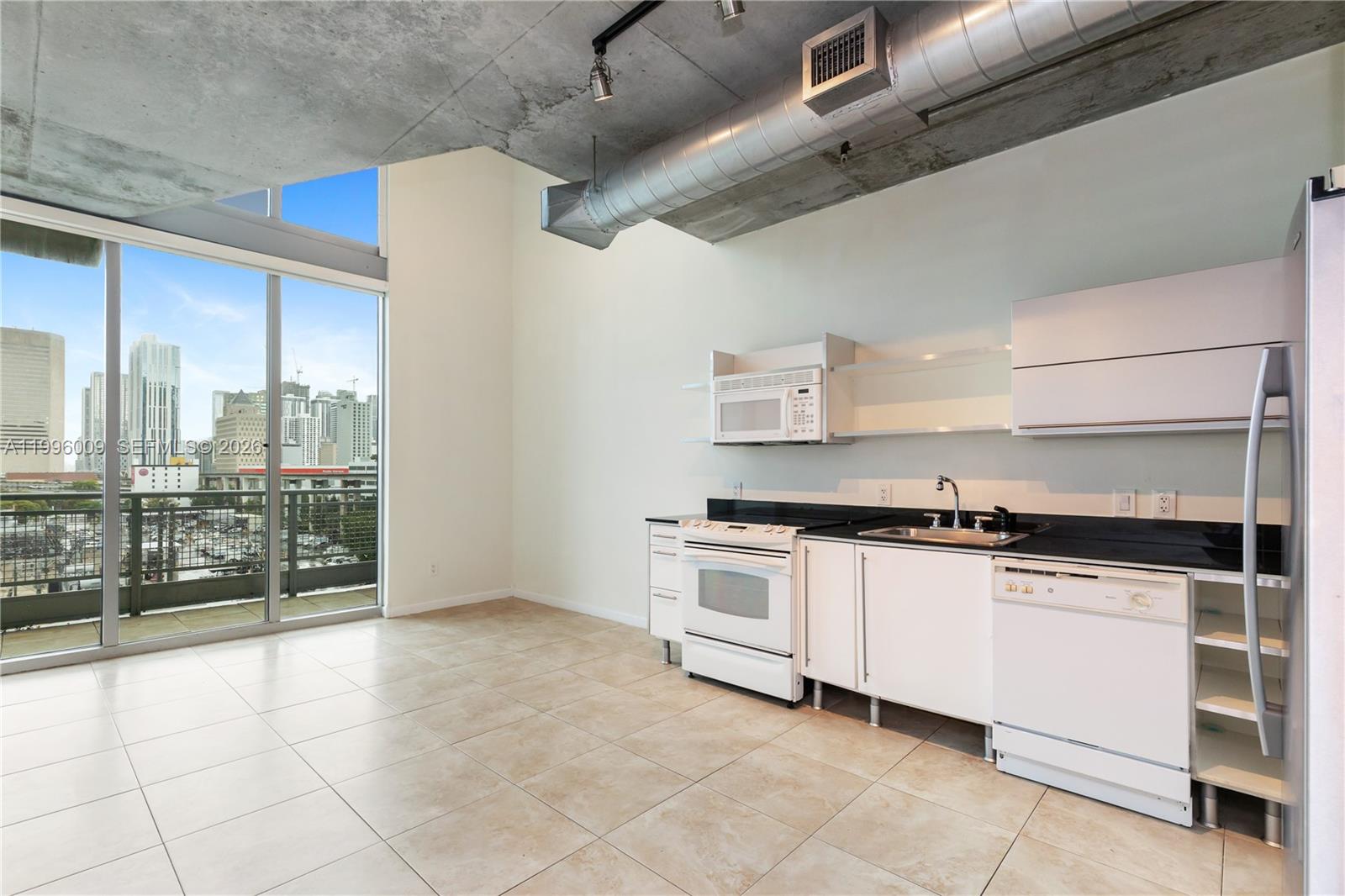 690 SW 1st Ct # 1017