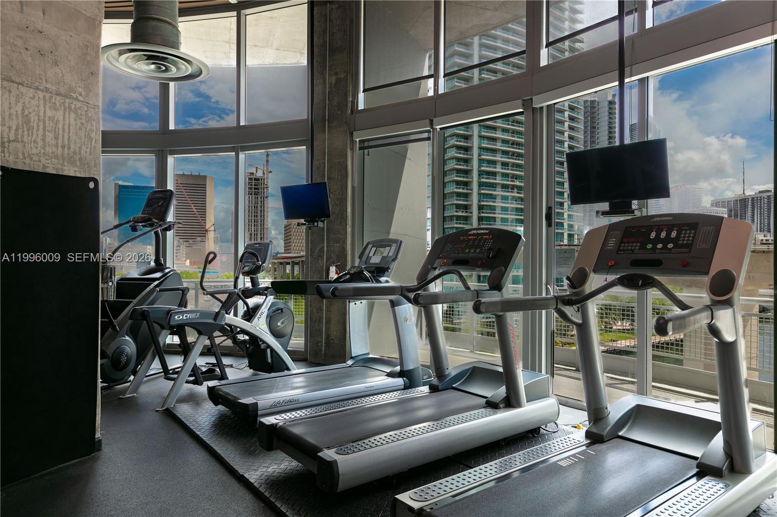 690 SW 1st Ct # 1017