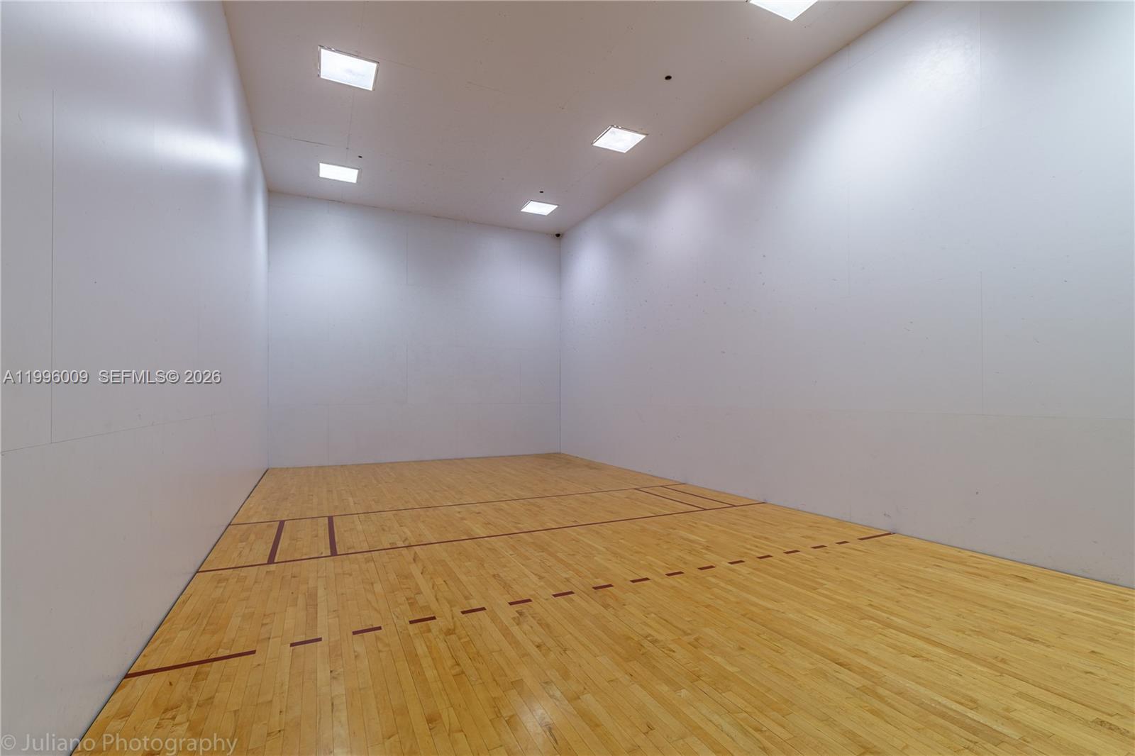 690 SW 1st Ct # 1017