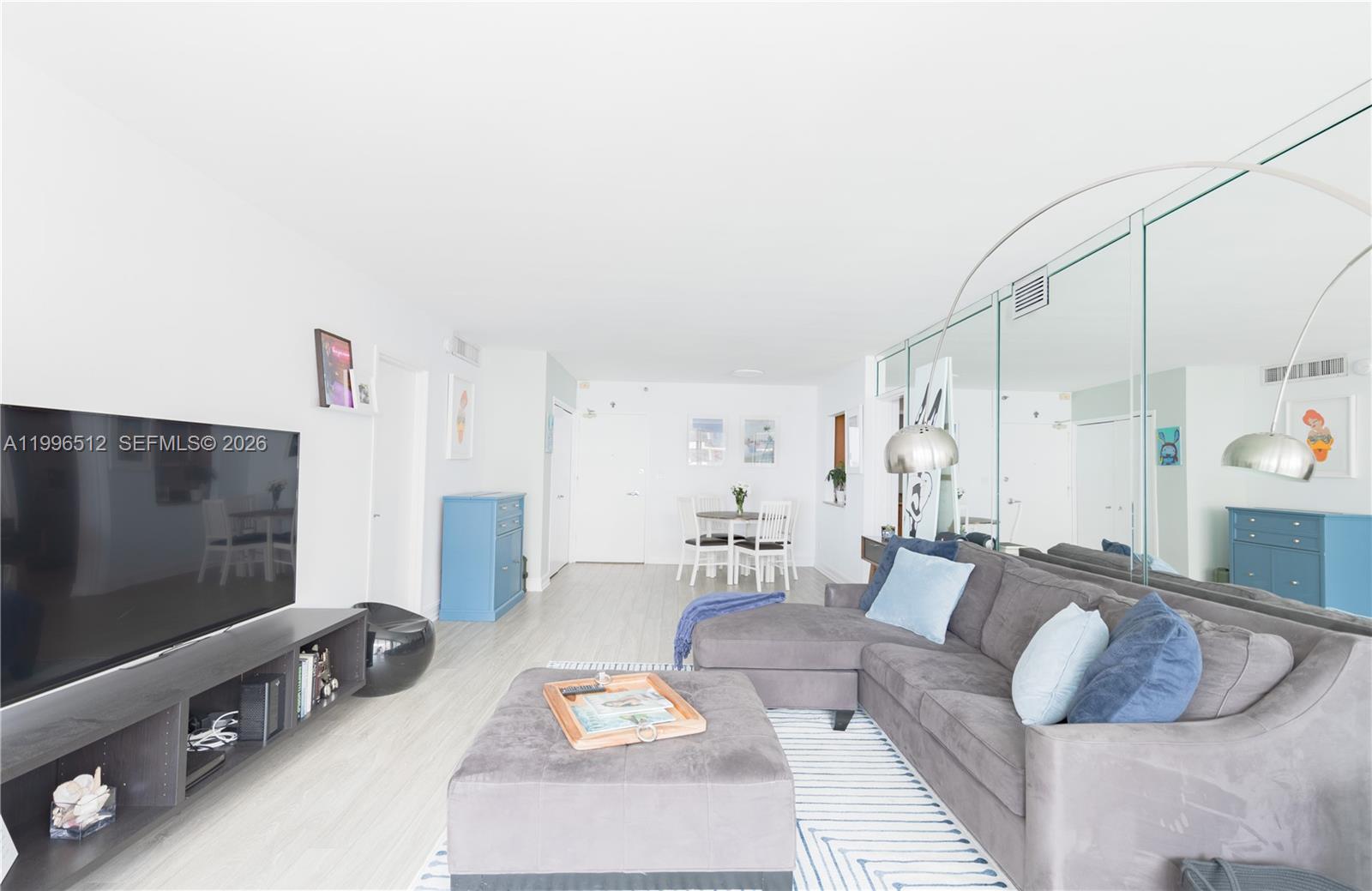 5161 Collins Ave # 1102