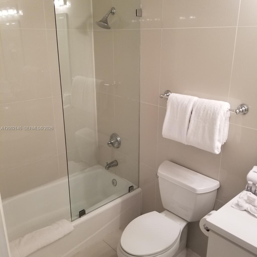 185 SE 14th Ter # 913