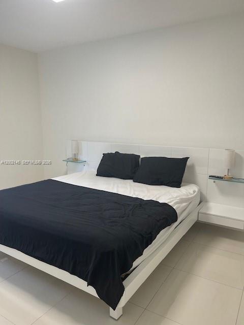 185 SE 14th Ter # 913