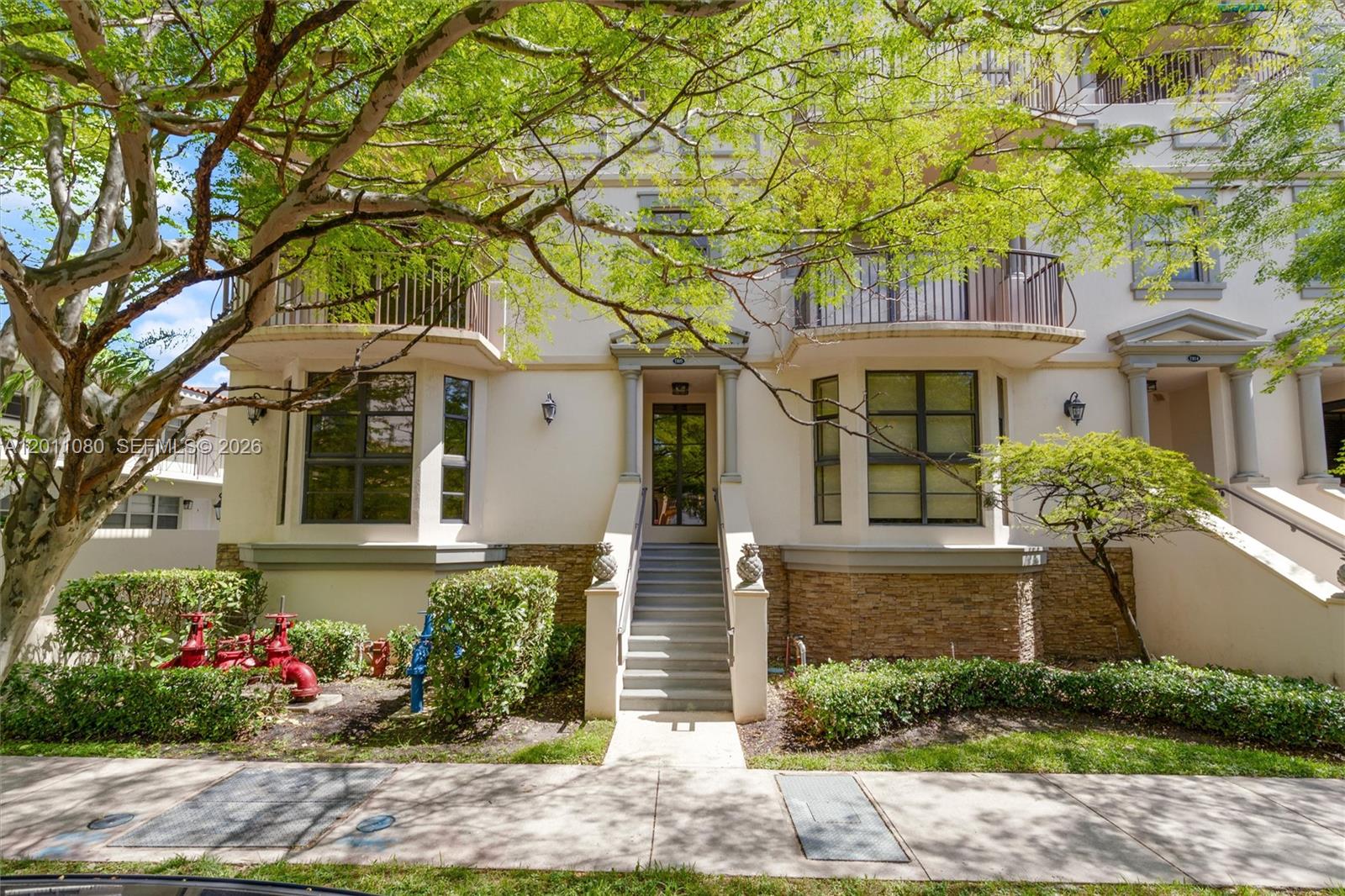 1650 Galiano St Unit: TH15