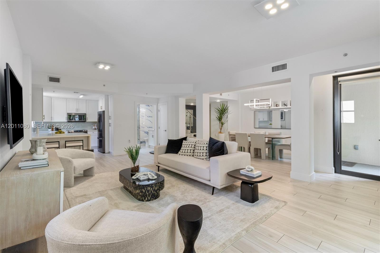 1650 Galiano St Unit: TH15