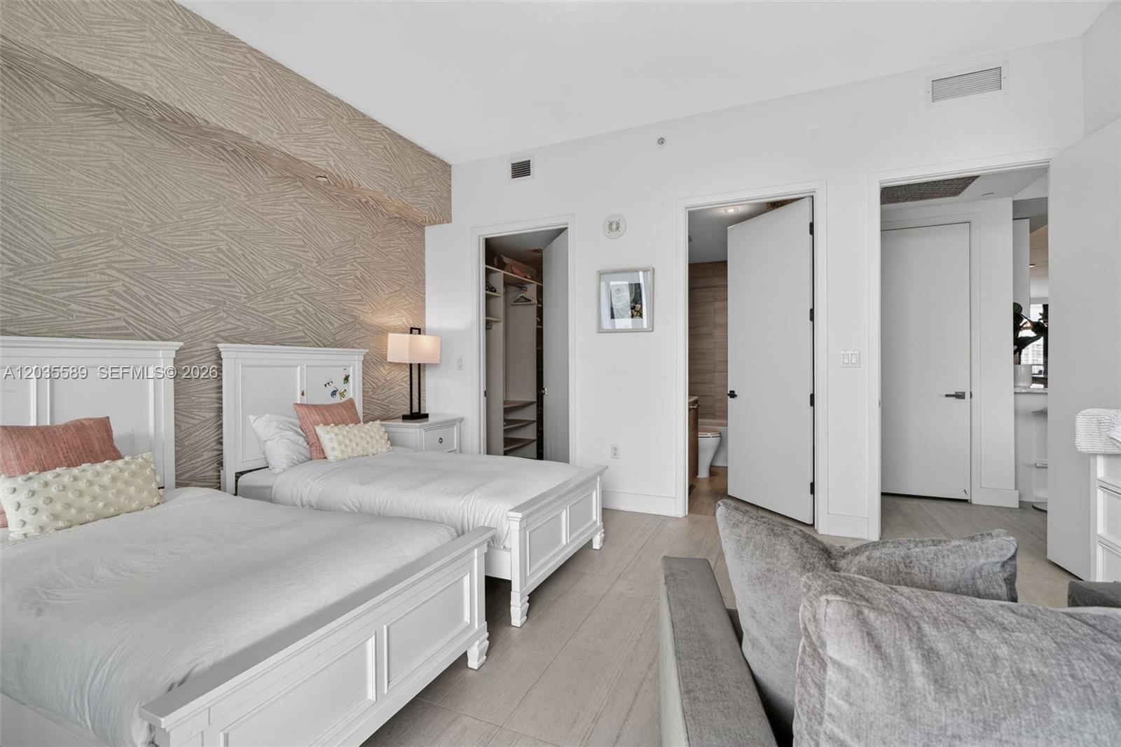 5500 Island Estates Dr # 507