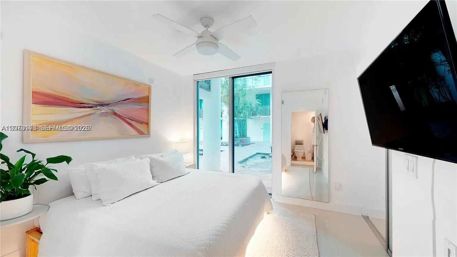 6000 Collins Ave # 124