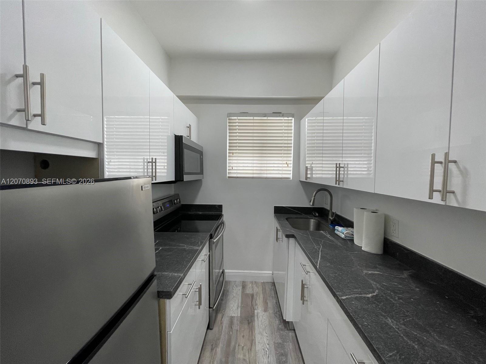 29 Oviedo Ave # 2