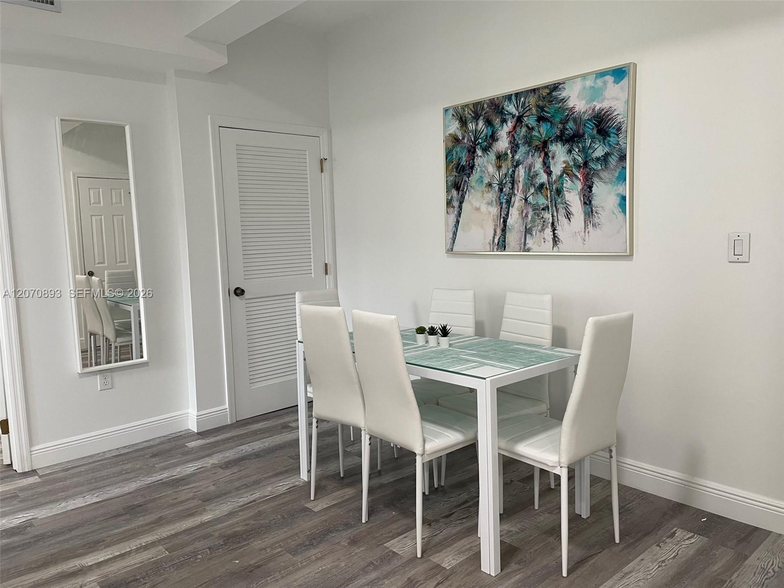 29 Oviedo Ave # 2