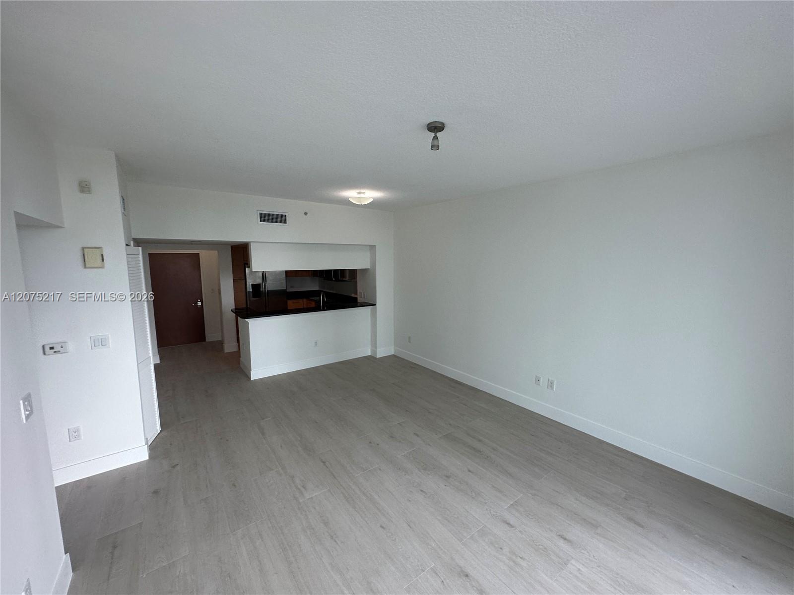 31 SE 5th St # 1007