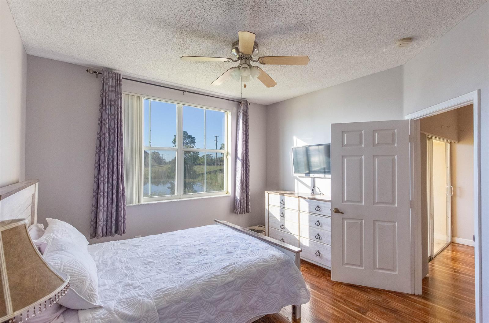 2100 Greenview Shores Boulevard # 505