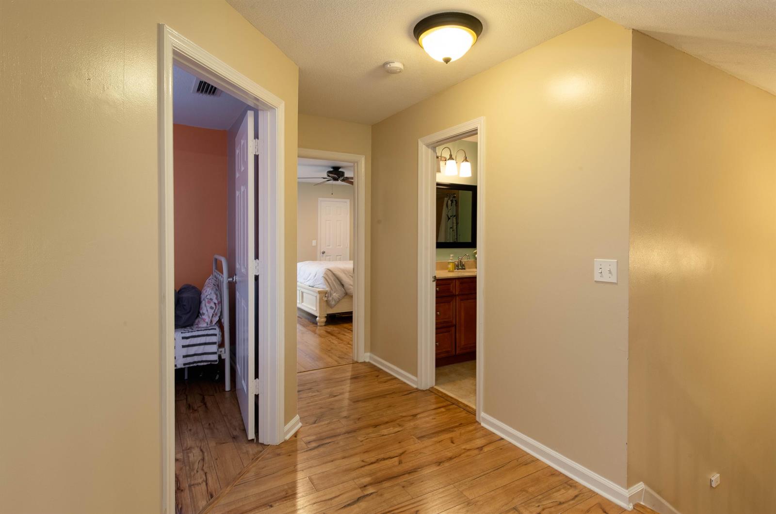 1599 Woodbridge Lakes Circle