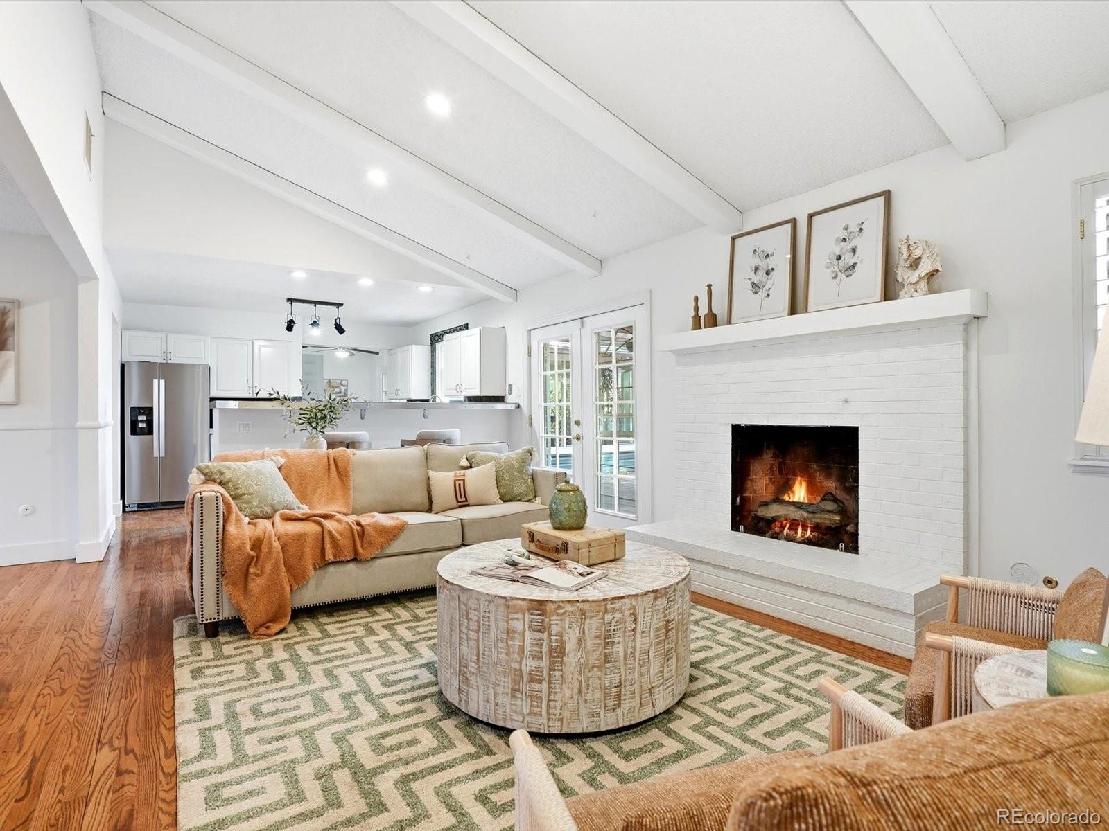 6886 S Pitkin Street