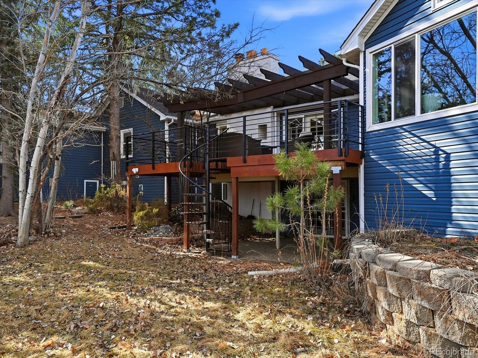 6886 S Pitkin Street