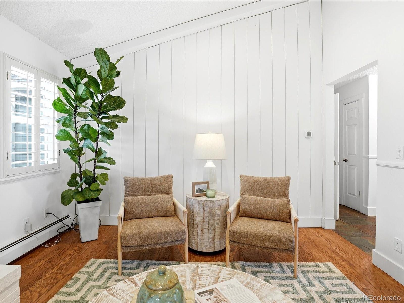 6886 S Pitkin Street