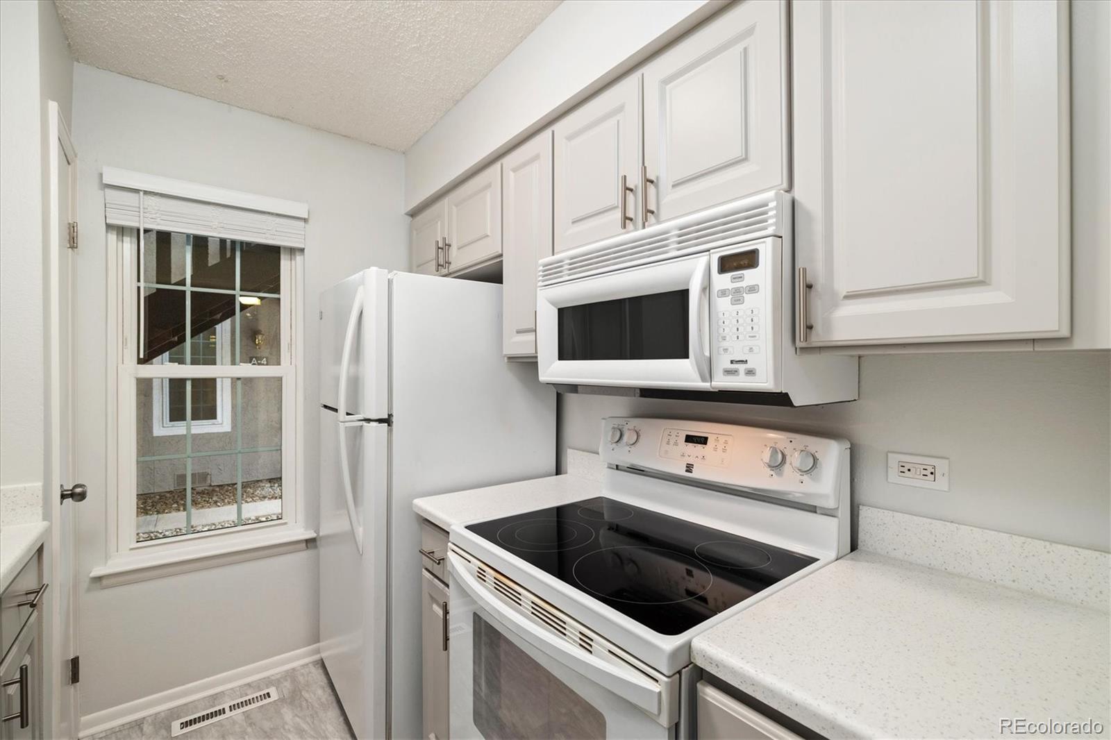 7105 S Gaylord Street Unit: B4