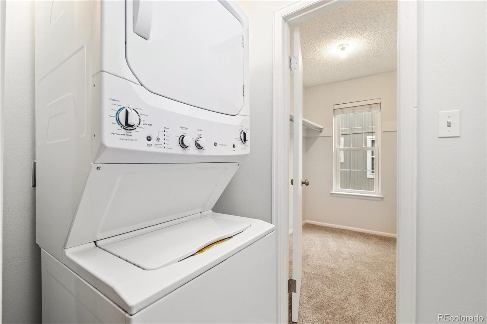 7105 S Gaylord Street Unit: B4