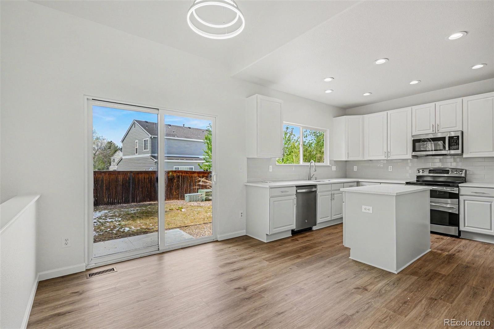 9404 Painted Canyon Circle