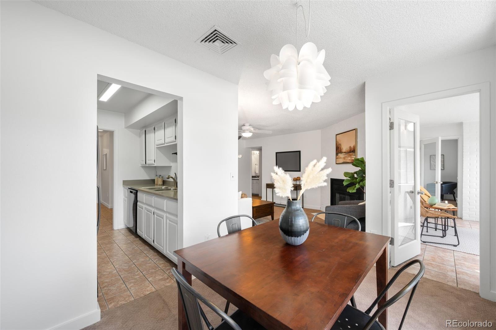 534 E 7th Avenue Unit: 203