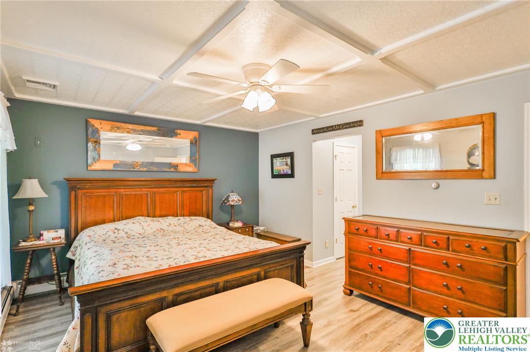 142 Hickory Lane