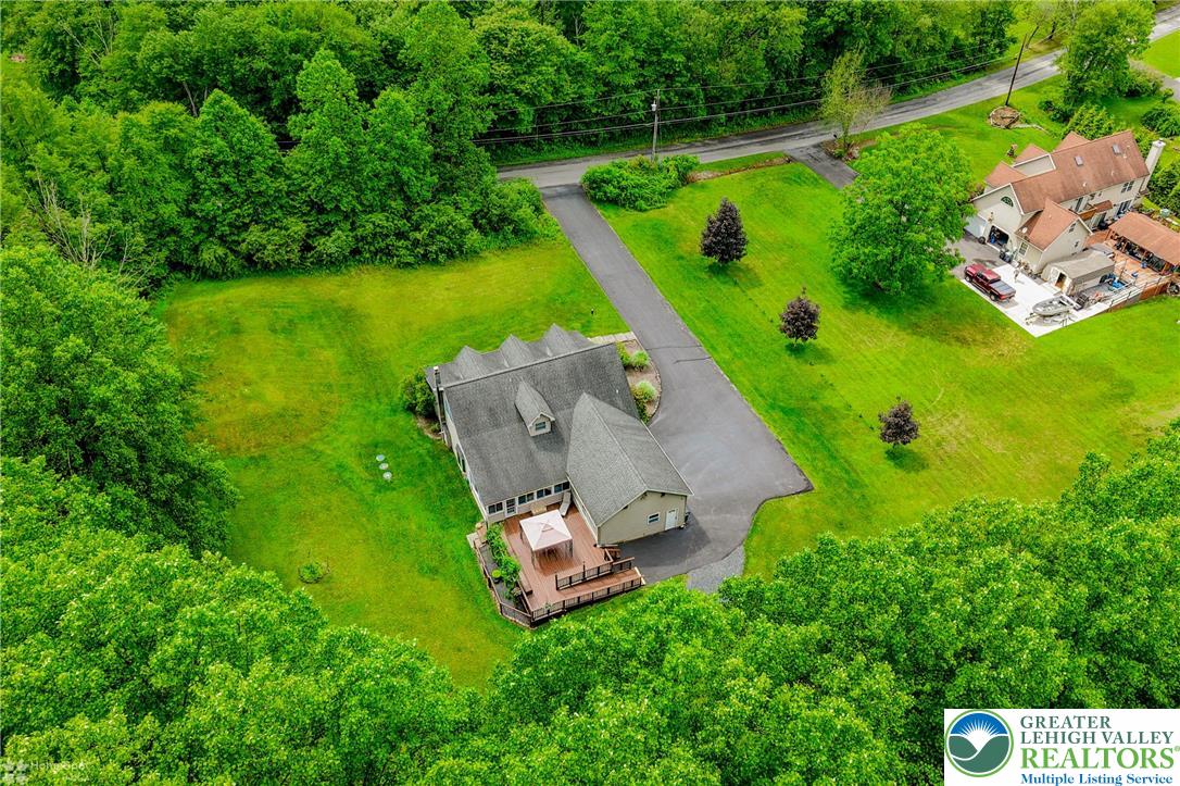 142 Hickory Lane
