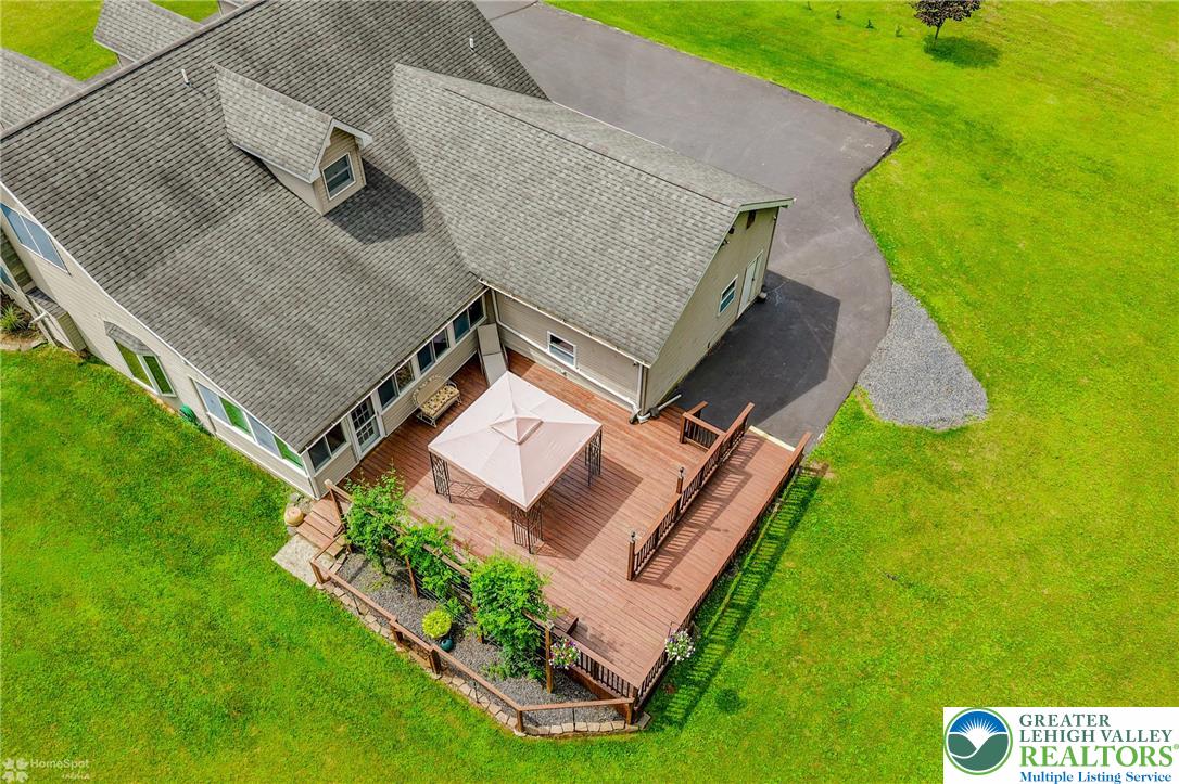 142 Hickory Lane