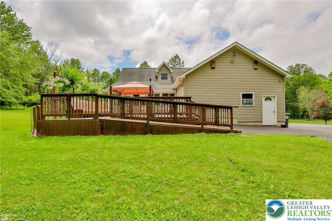 142 Hickory Lane