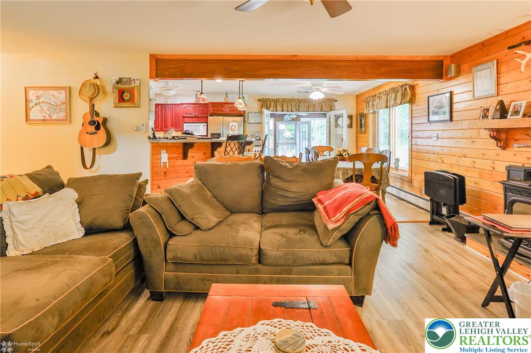 142 Hickory Lane