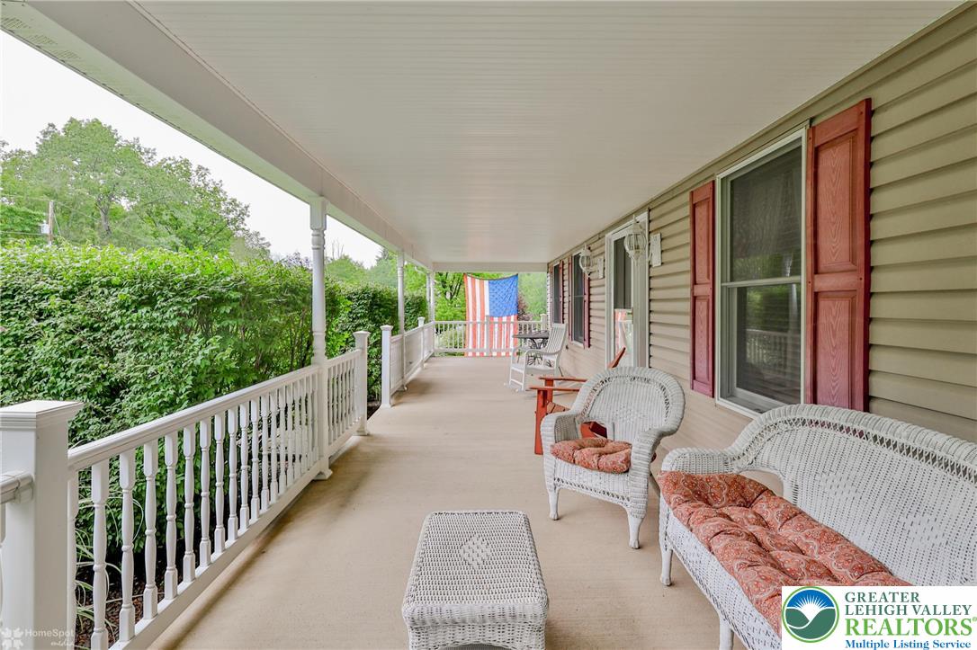 142 Hickory Lane
