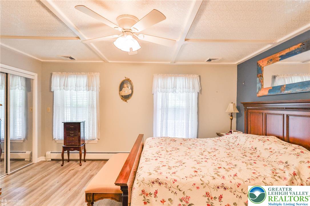 142 Hickory Lane