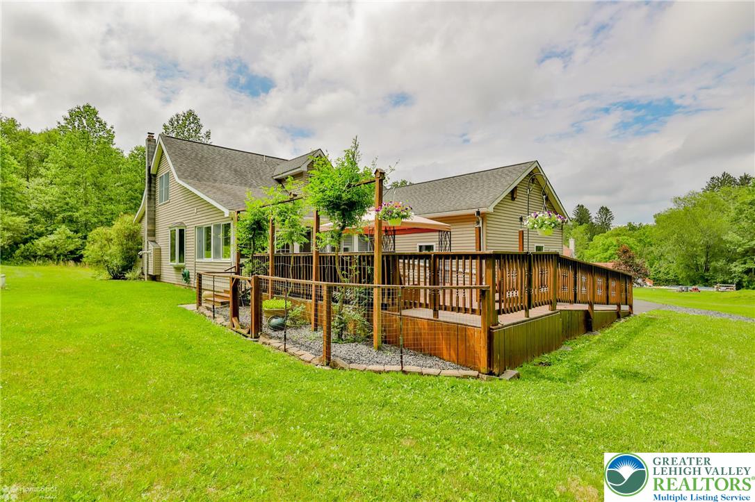 142 Hickory Lane