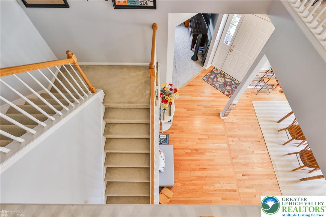 1360 Hennaberry Lane