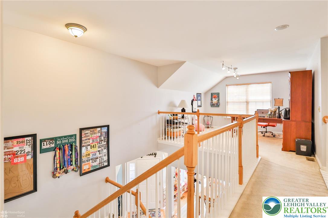 1360 Hennaberry Lane