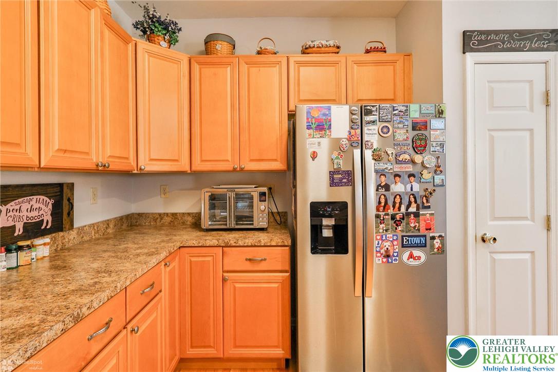 1360 Hennaberry Lane