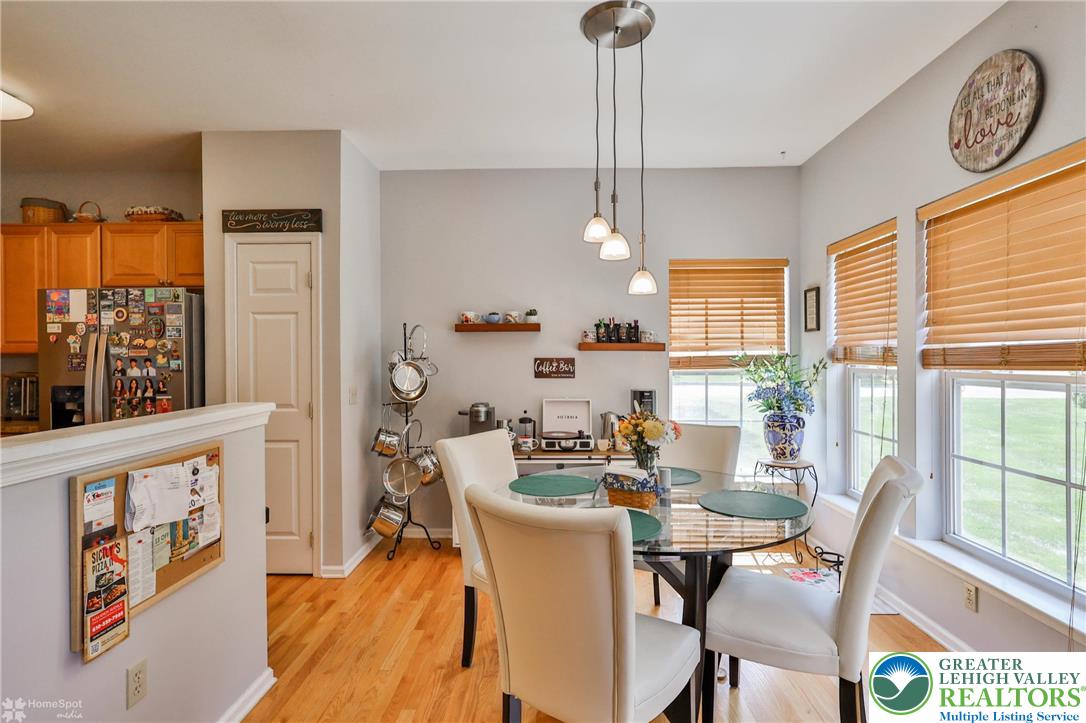 1360 Hennaberry Lane