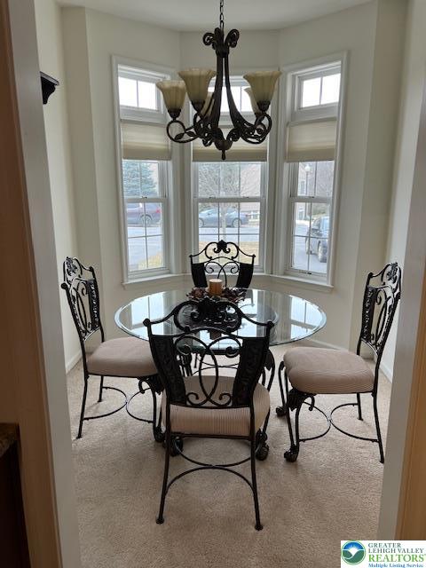 40 Hillside Court South