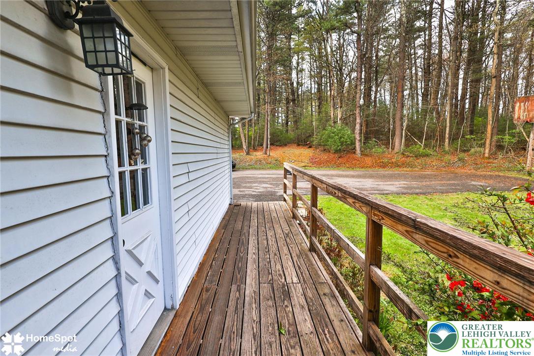 7262 Mount Eaton Road