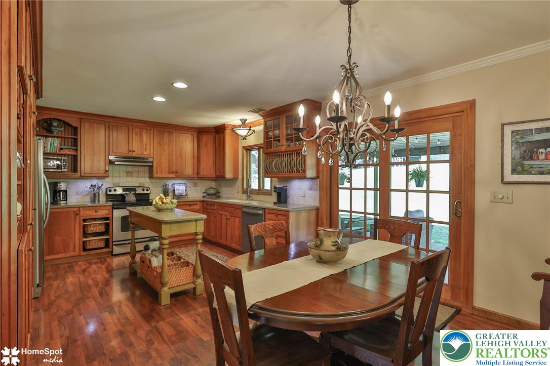 1503 Seneca Trail