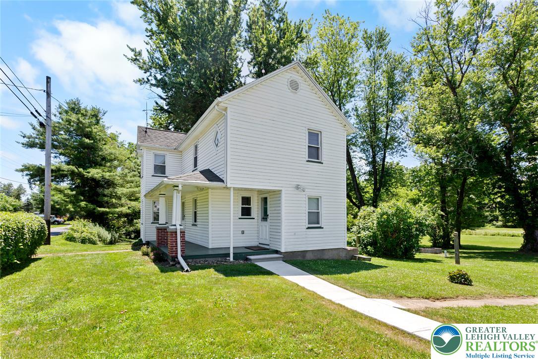 6255 Sullivan Trail