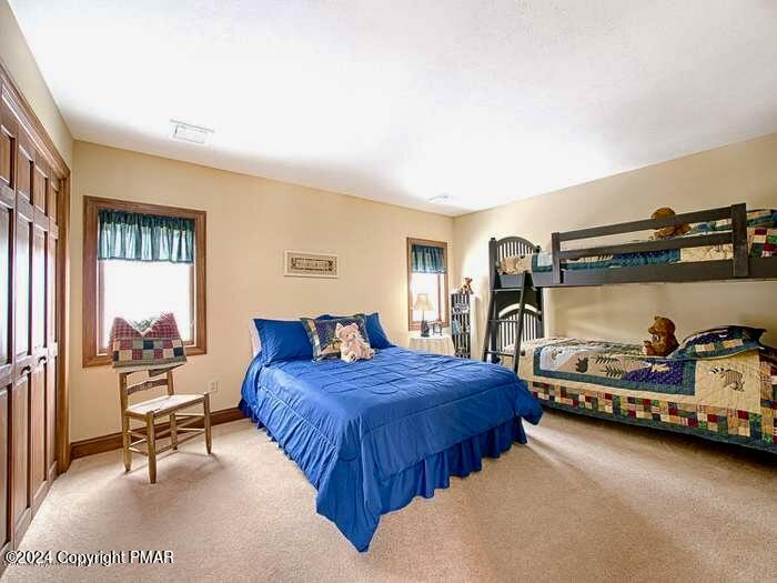 39 Watawga Way W