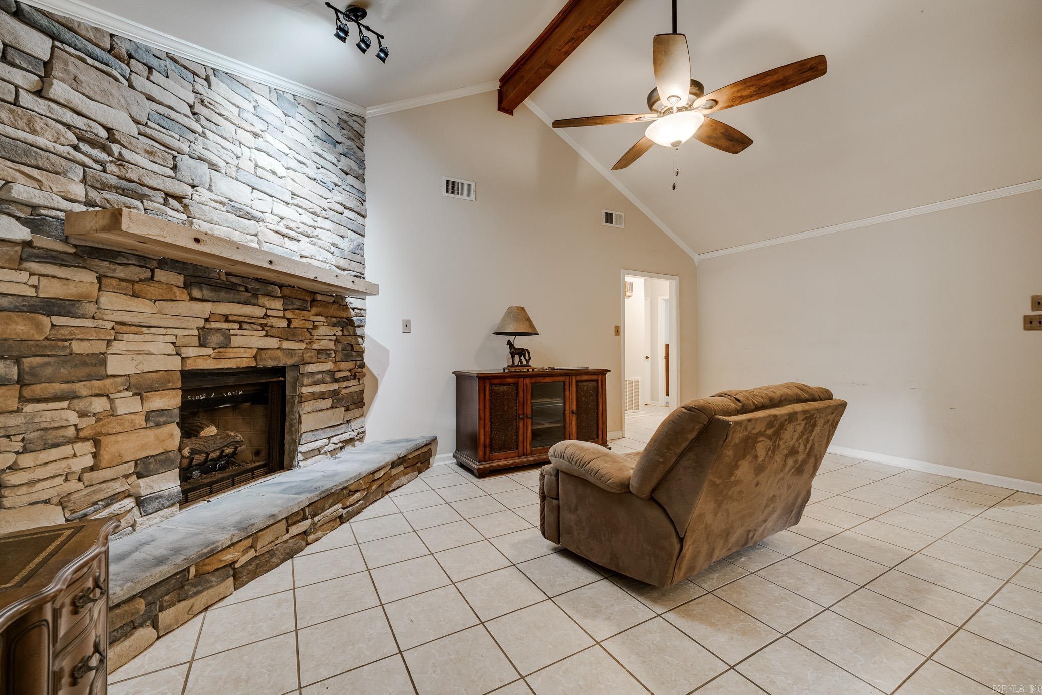 417 Lynnewood Drive