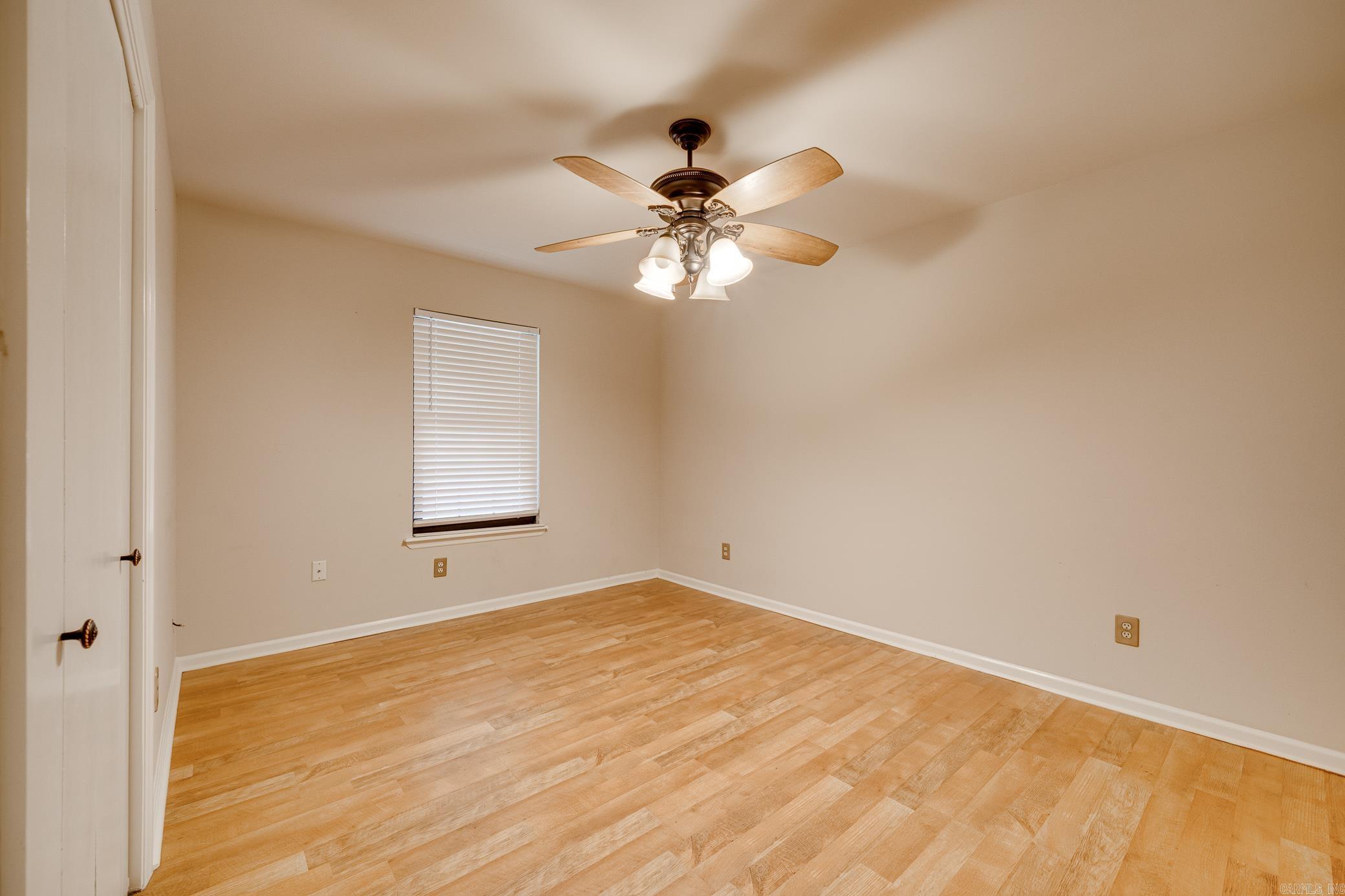 417 Lynnewood Drive