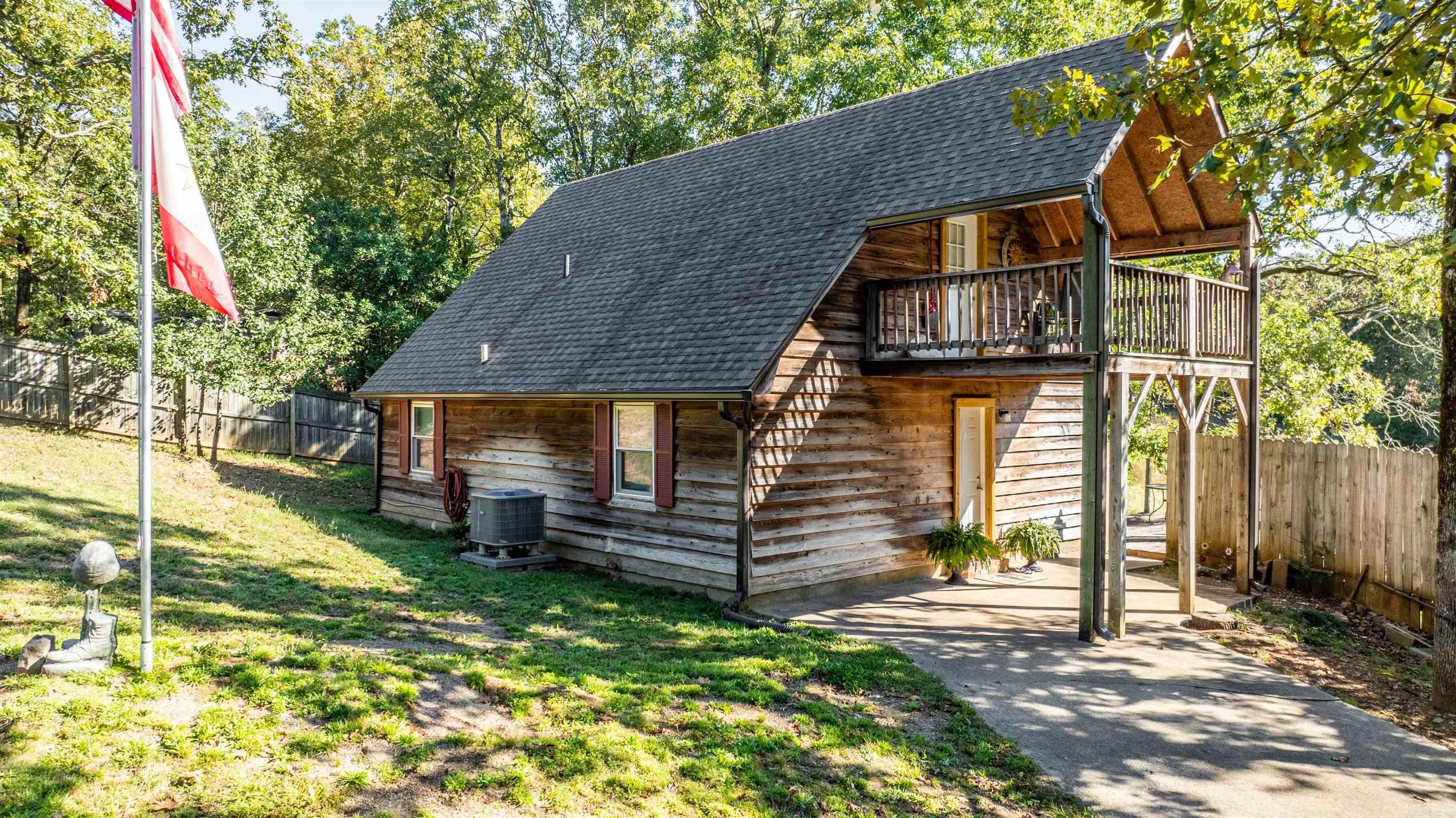 641 Willow Lake Road