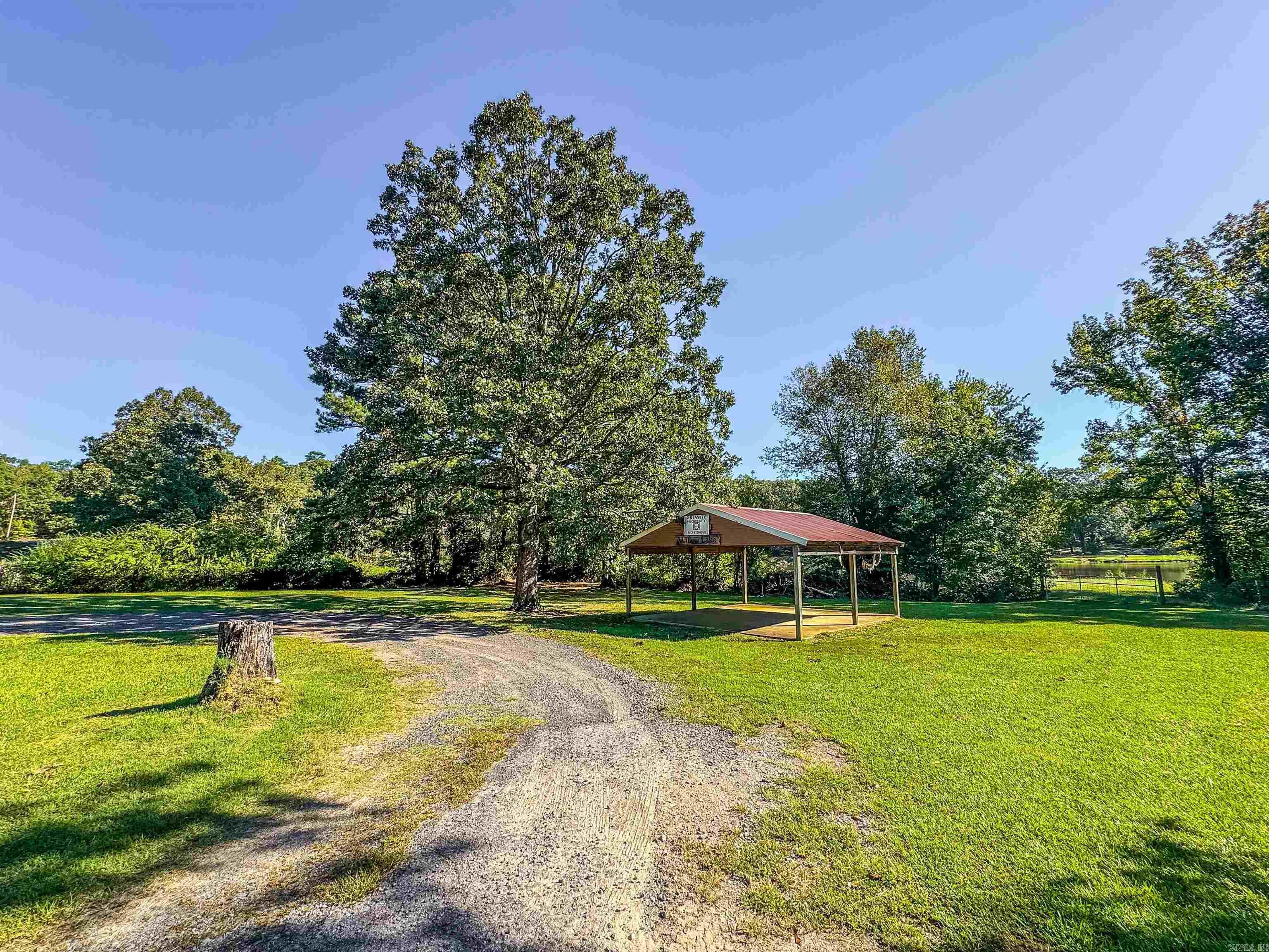 641 Willow Lake Road