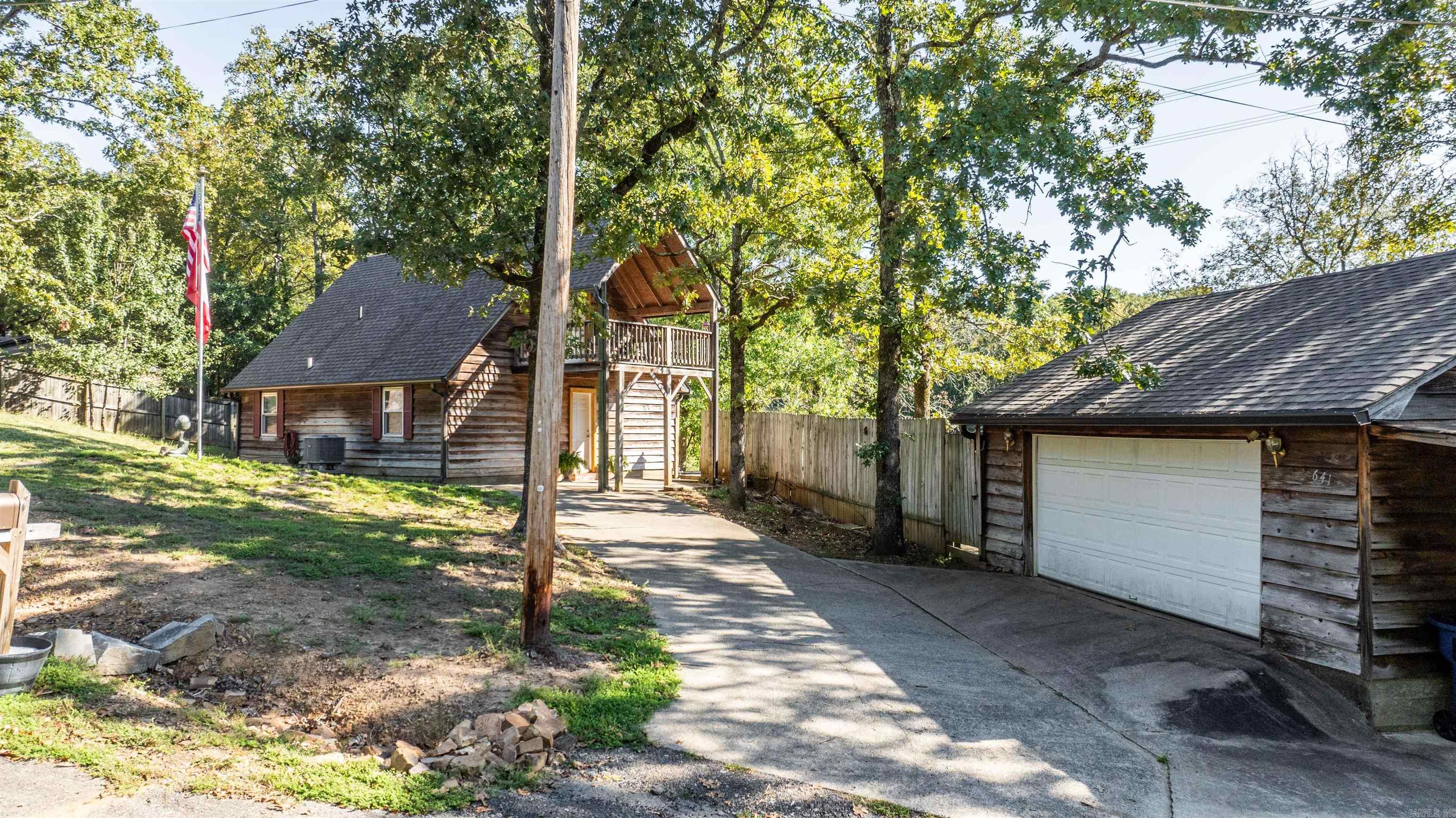 641 Willow Lake Road