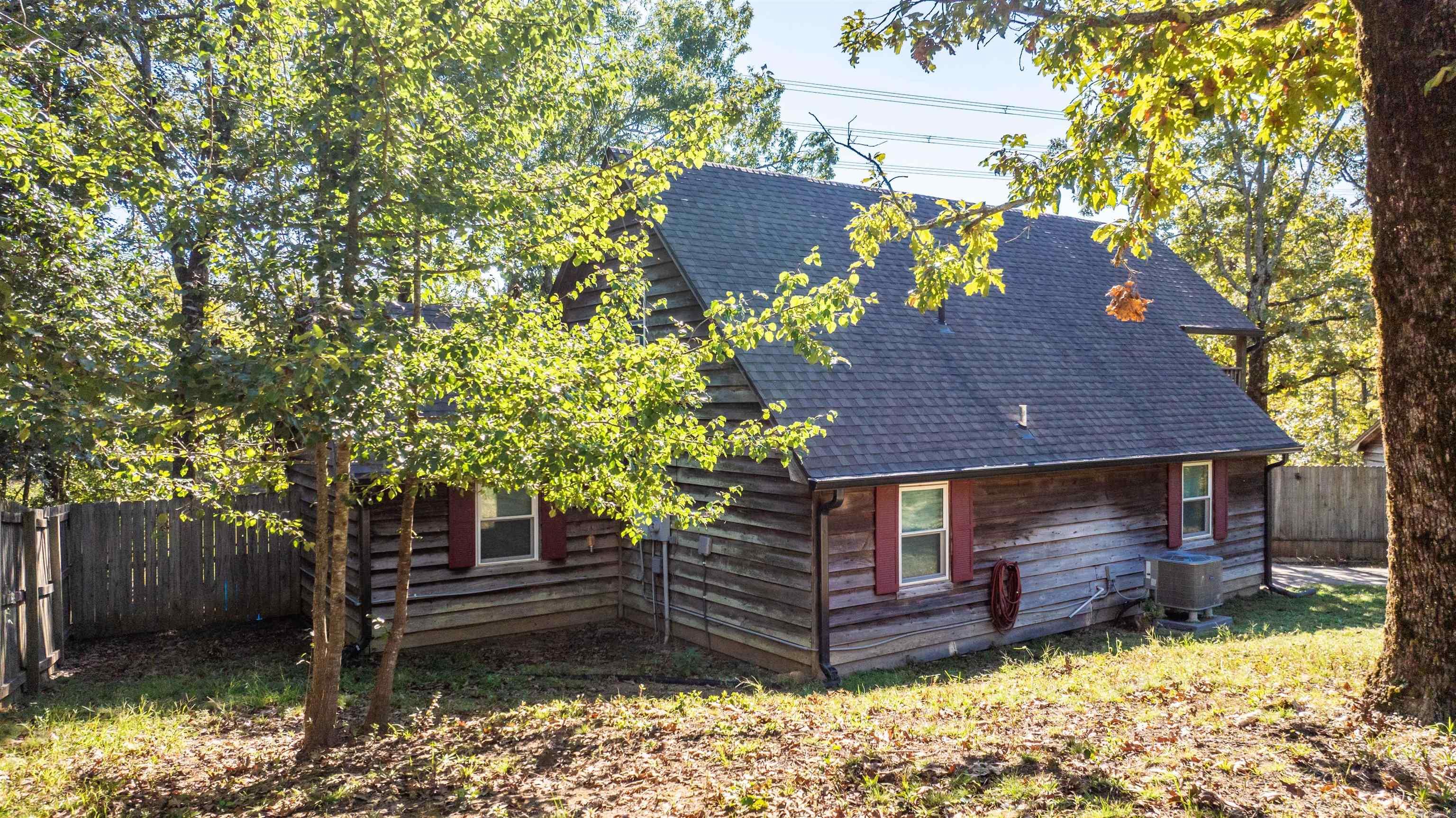641 Willow Lake Road