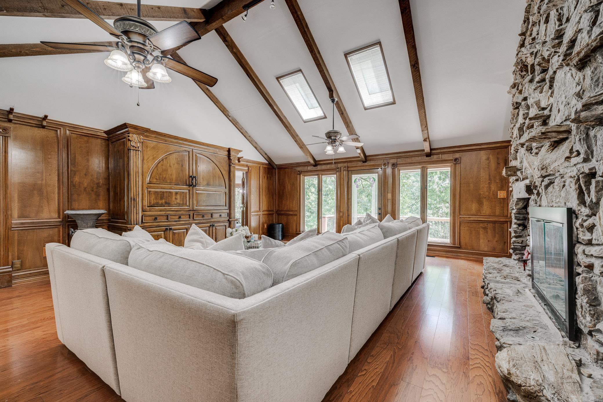 4 Cherry Tree Court