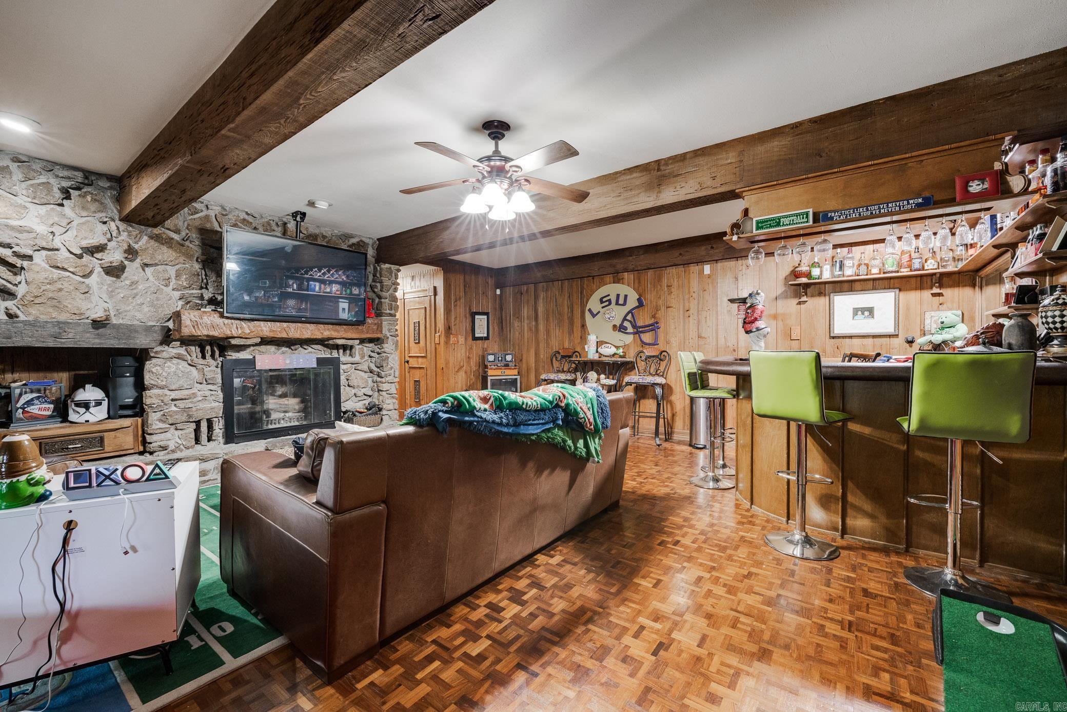 4 Cherry Tree Court