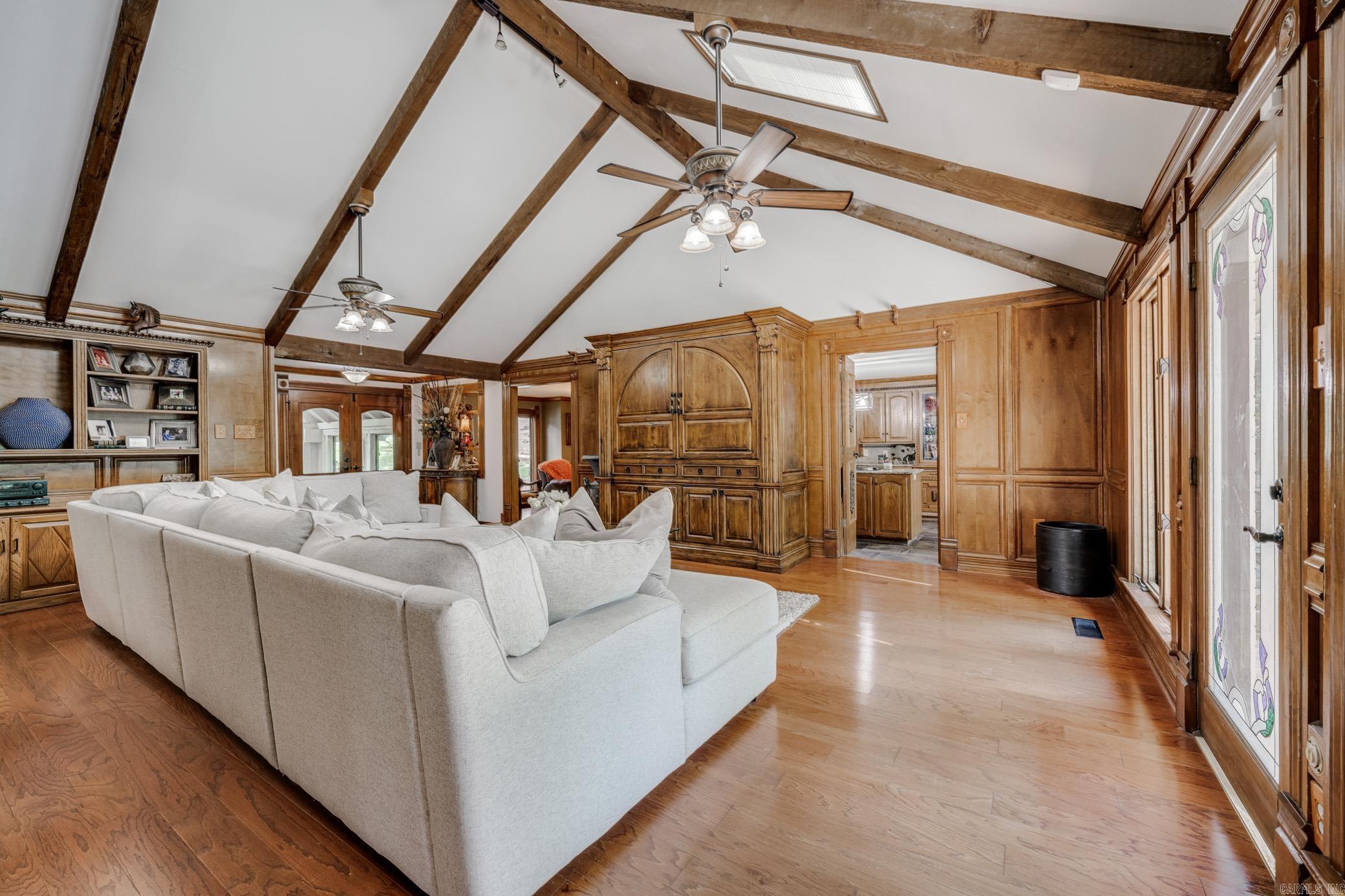 4 Cherry Tree Court