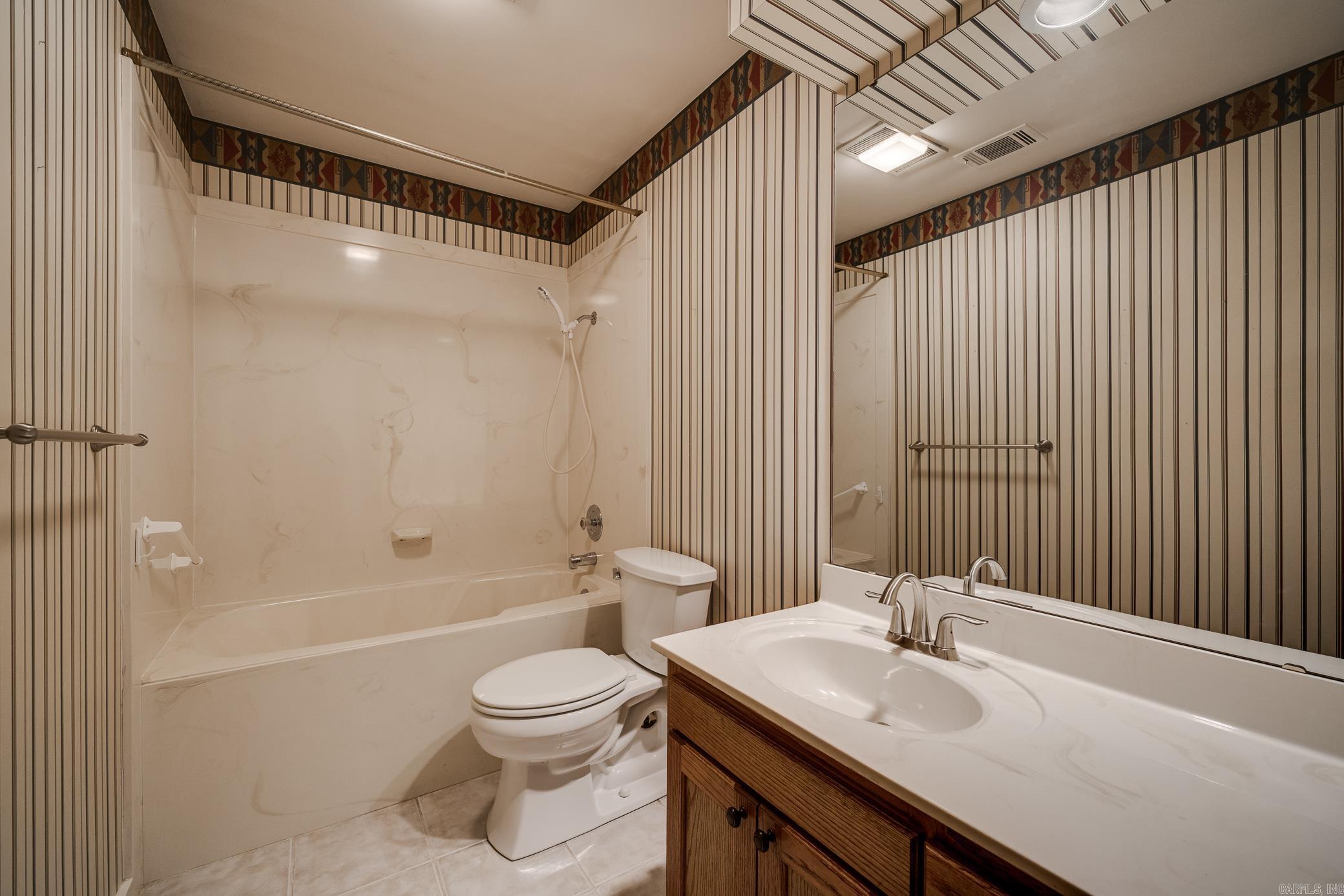 5201 Fairway #28 Avenue